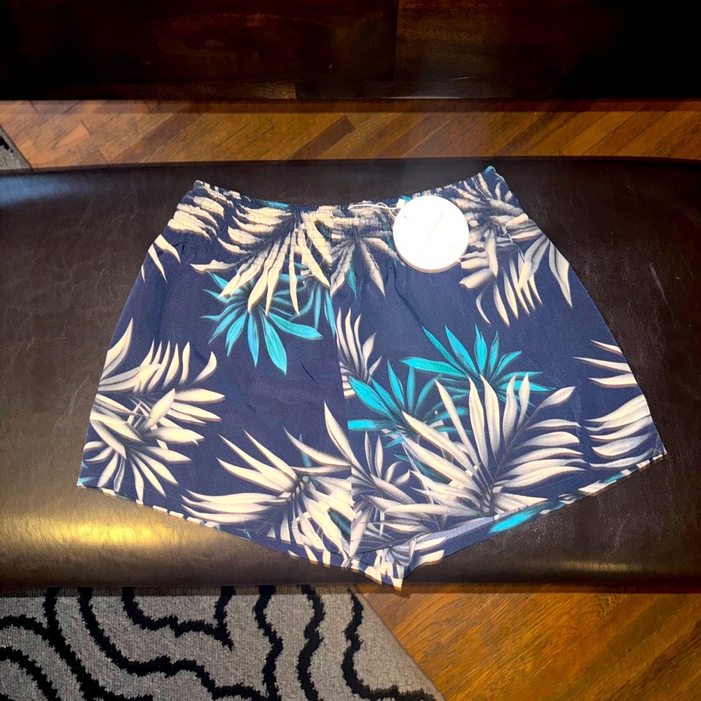 Nwt! Lightweight shorts
